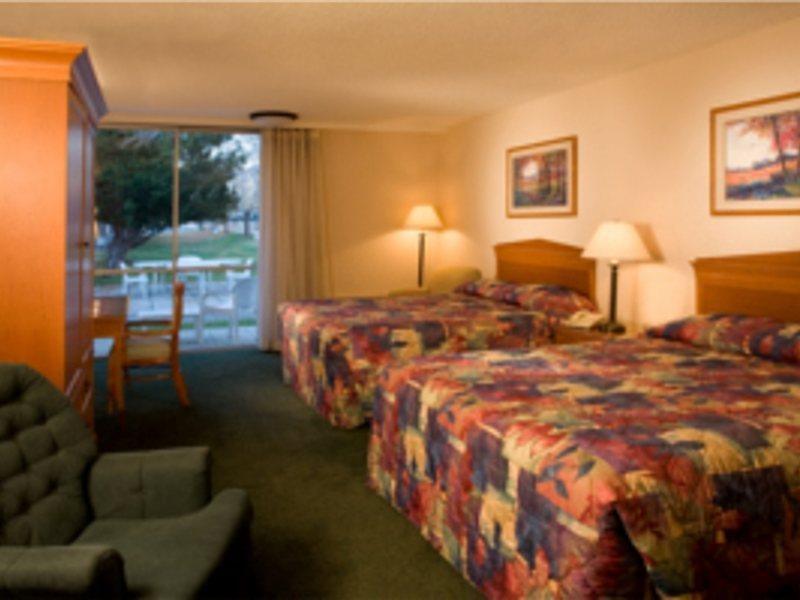Ramada By Wyndham Albuquerque East Hotel Eksteriør billede